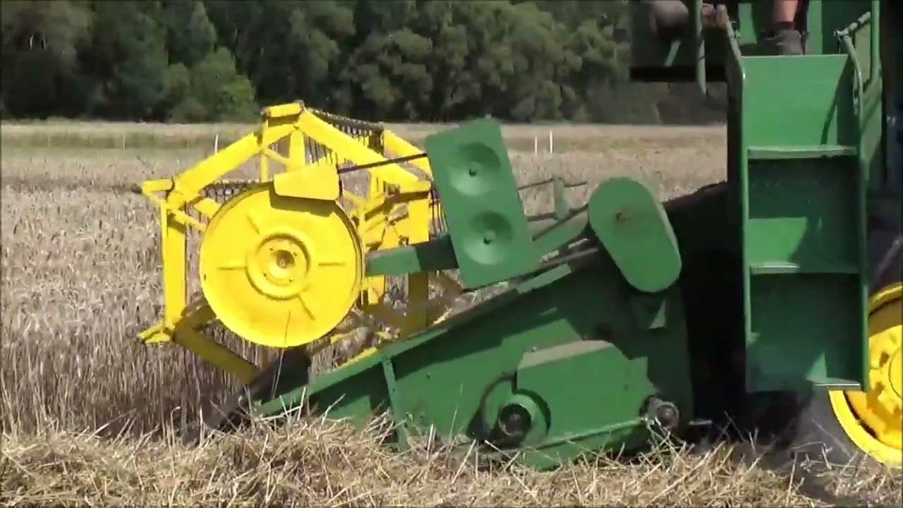 Žatva 2025 S John Deere 330