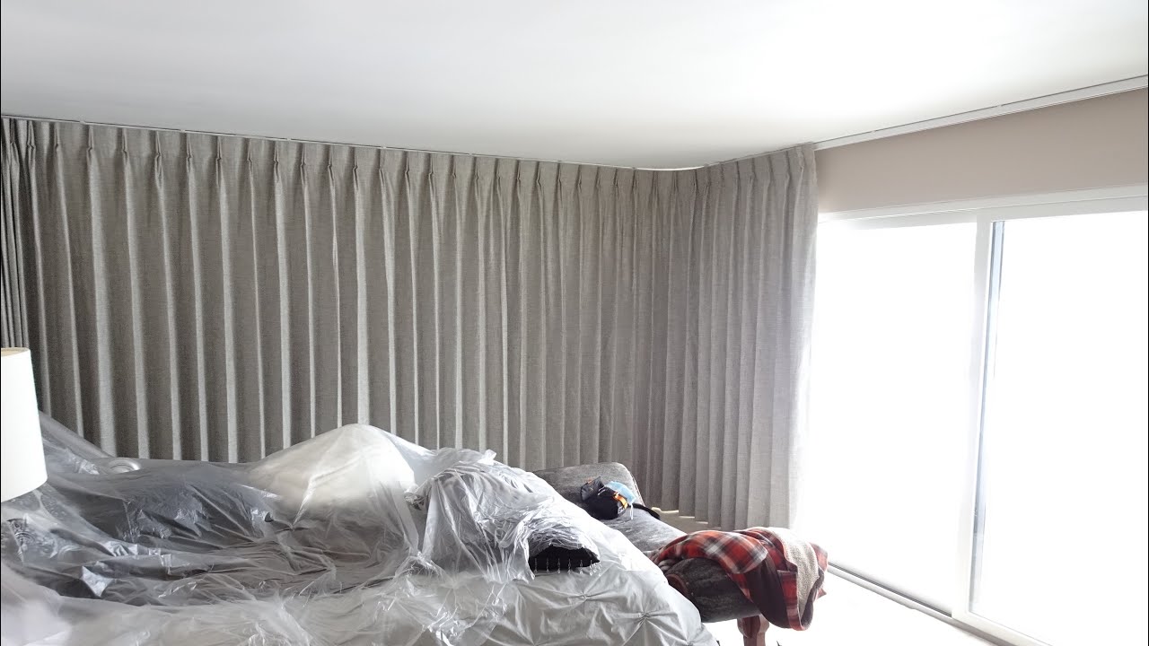 Curved Motorized Drapery Rod For Corners