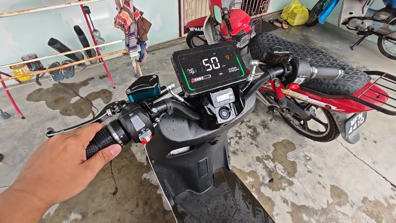 Ebixon Kruz Modified 16