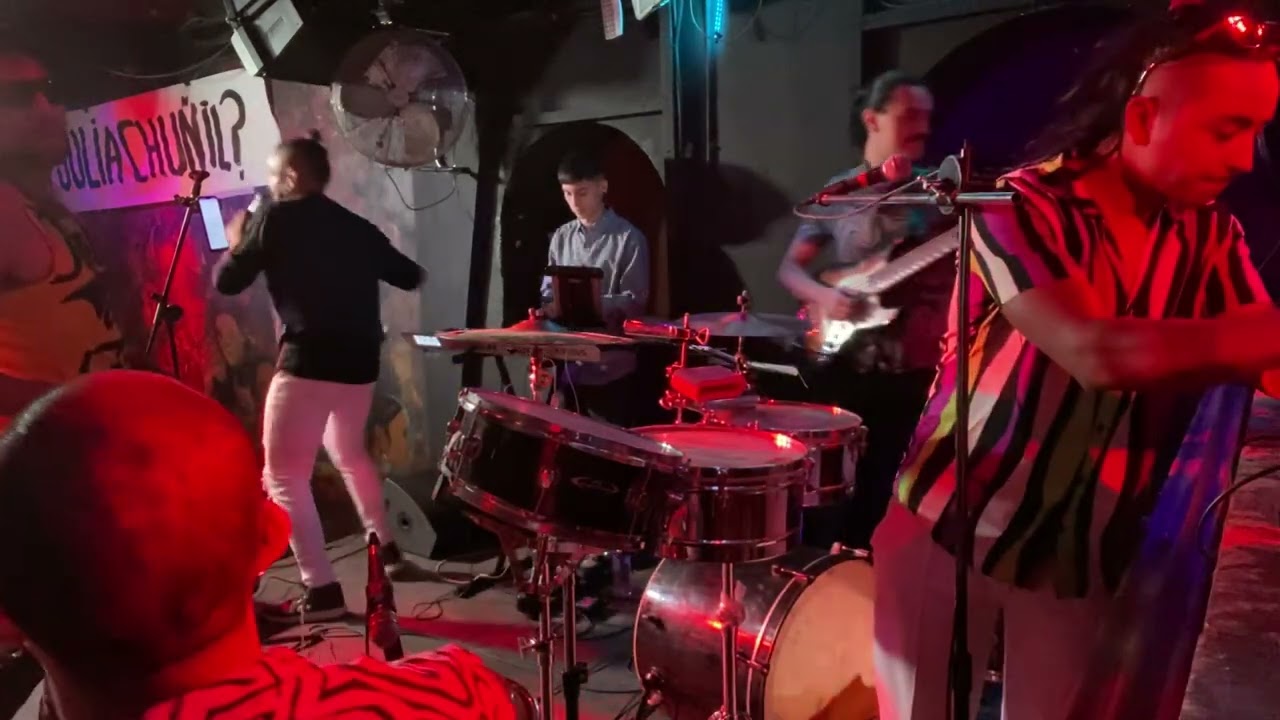 El Flow Diferente - Tremenda Pinta / Para Bailar Casino / Achilipu. Maestra vida