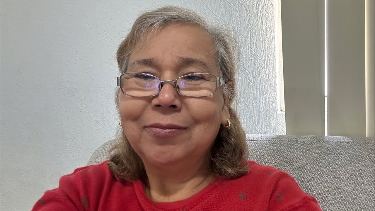 Estoy la lavando sábanas y edredones