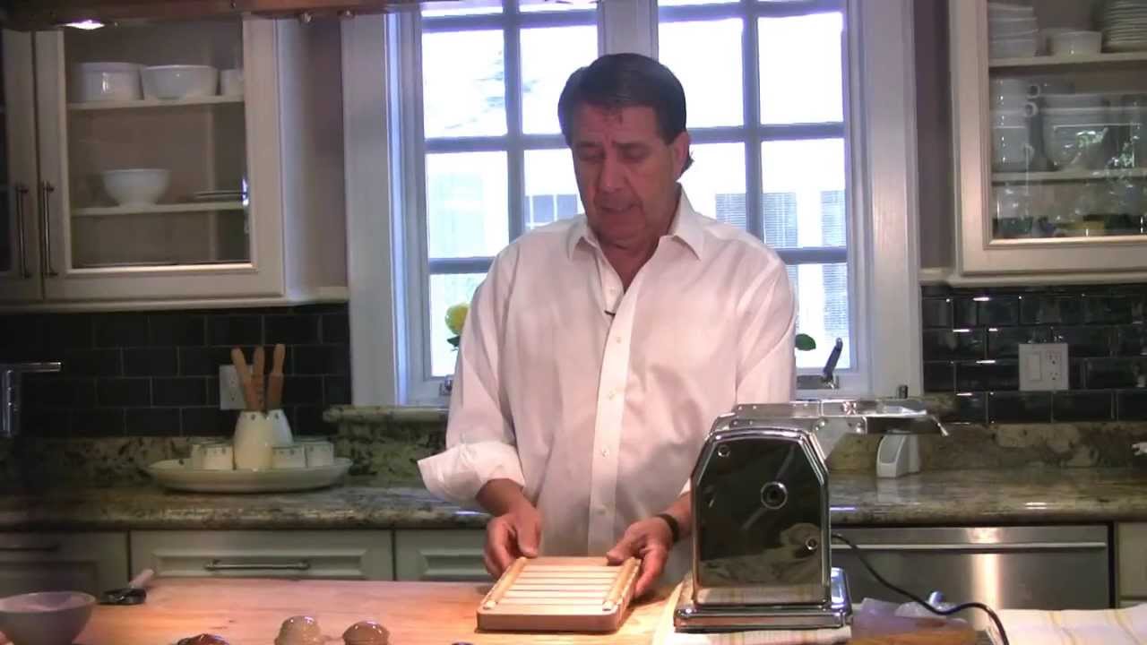Artisanal Pasta Tools: The Garganelli-Gnocchi Boards