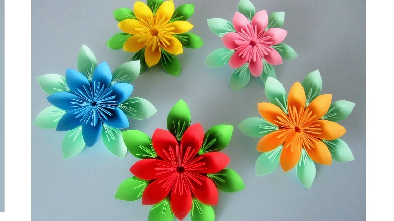 Blumen aus Papier / Notizzettel. Origami / DIY