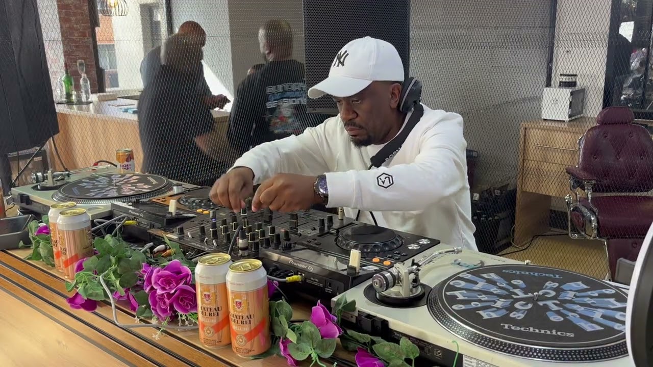 Old Skul Junkies Sessions ft Dj Mgedeza