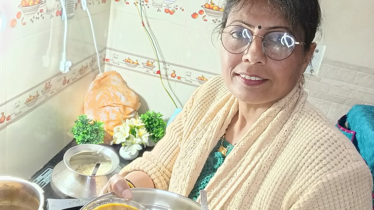 The tasty table with me is live Kale chane aur chawal and Bundi rayta