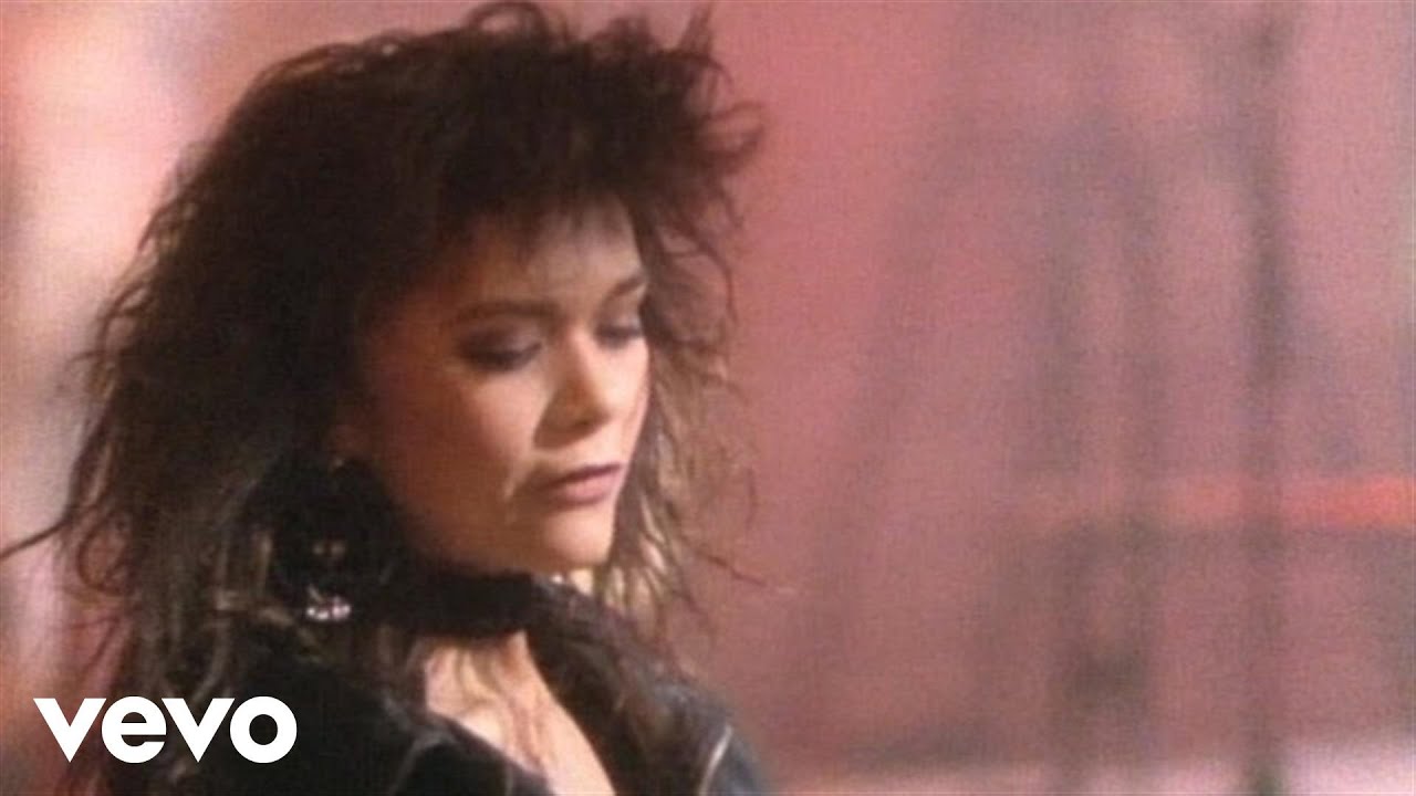 Nia Peeples - Trouble