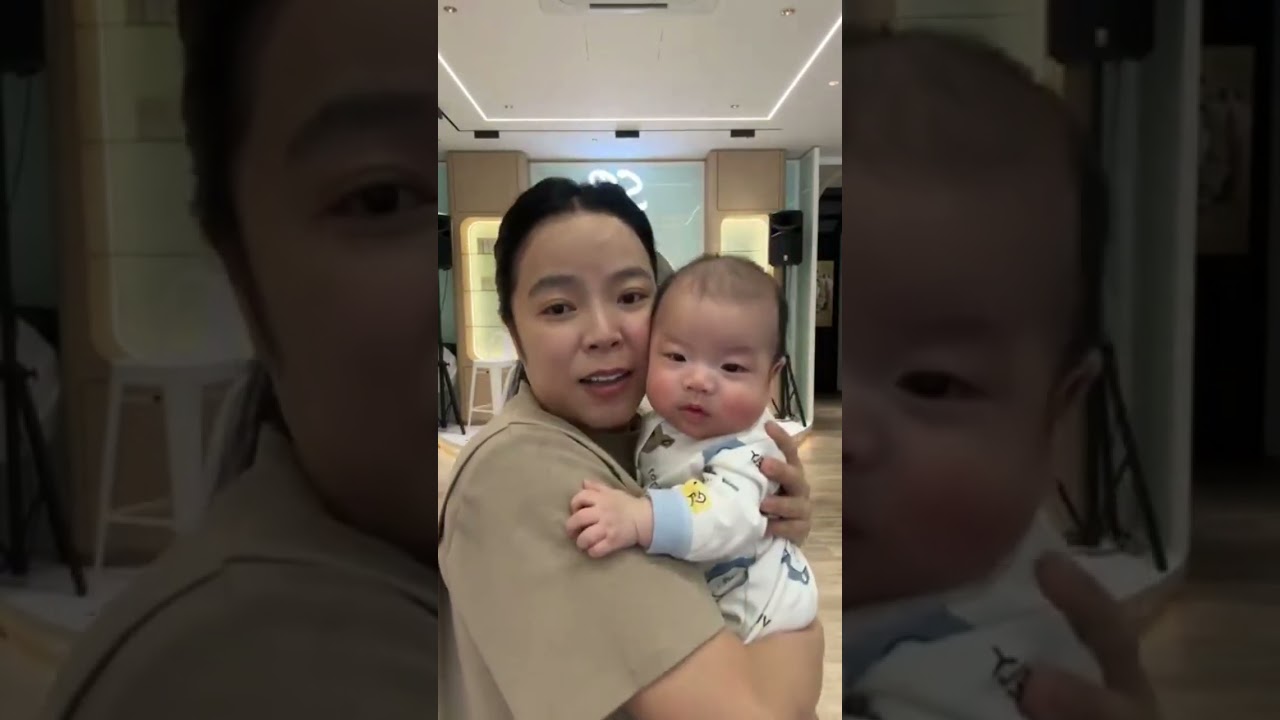 水蓉开直播唱歌，小米要水蓉sayang,要水蓉抱