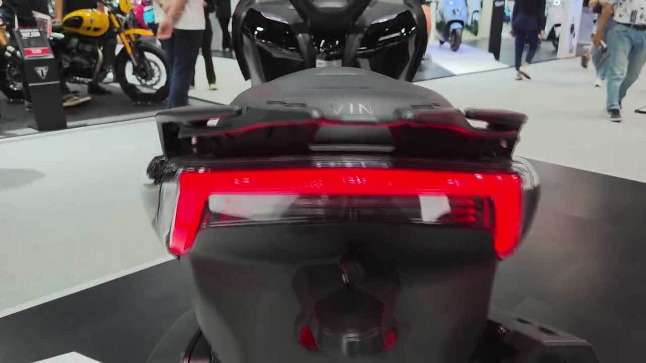 The Zontes 368K ultra-luxury big scooter