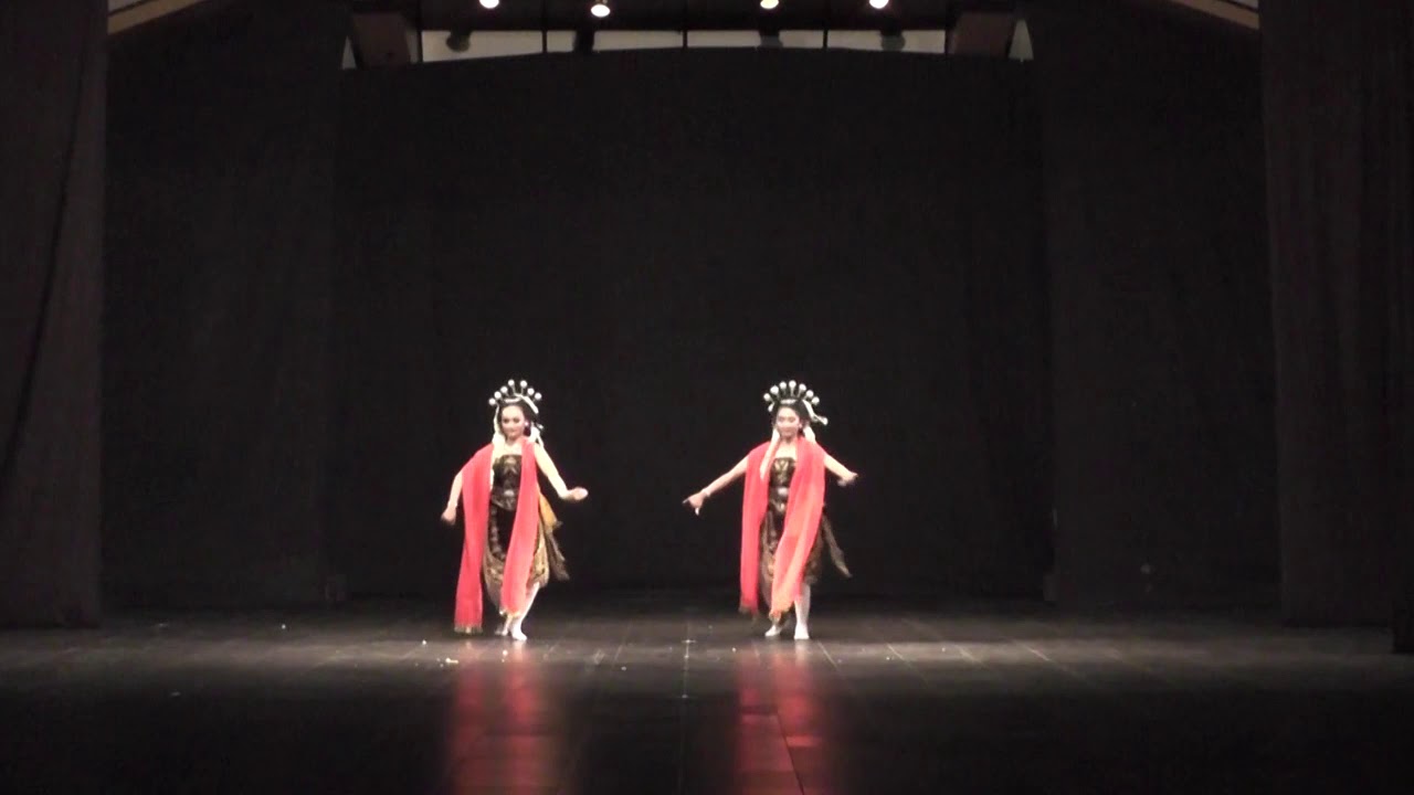 Tari remo trisnawati || STKW surabaya