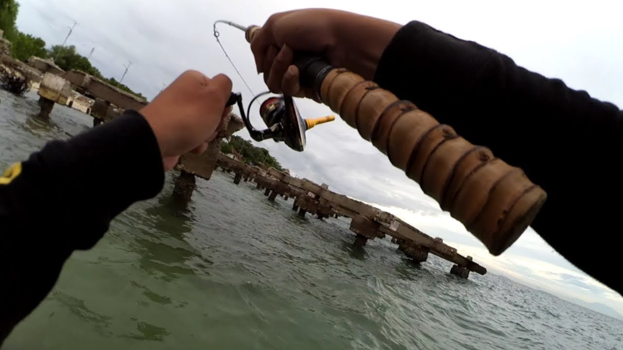 Mancing dapat ikan monster!! di Pulau Untung Jawa kepulauan seribu