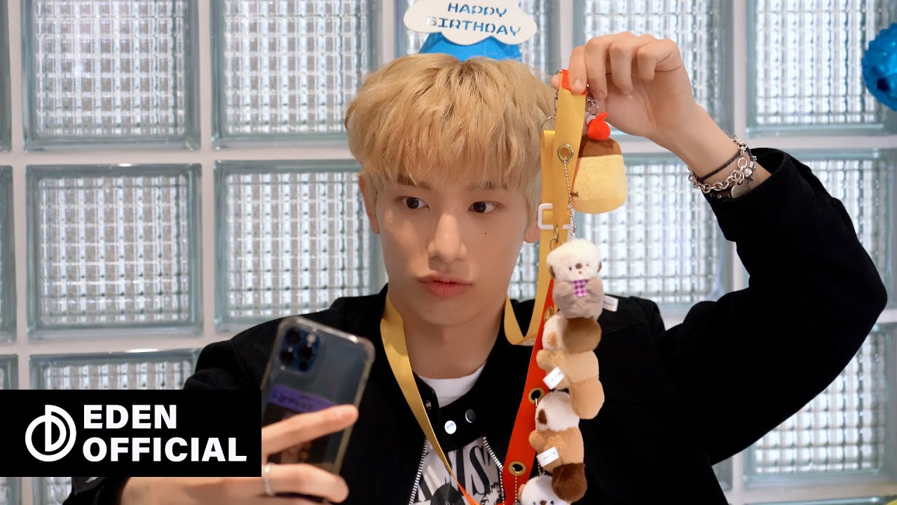 생일 카페에 본인 등판! 🦦💗| 건호 생일 카페 깜짝 방문💐