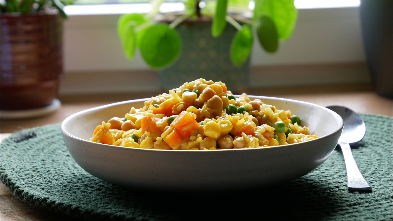 Schnelle Reispfanne 🍚🍚🍚 mit Gemüse & Kichererbsen (Vegan) || Vegan Rice Pot with Veggies & Chickpeas