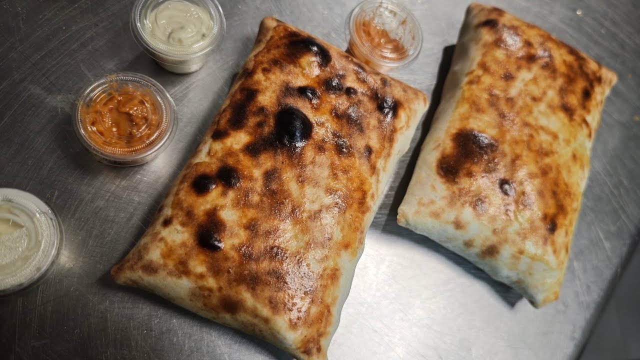 The French Tacos, this one that's all the rage in Europe.