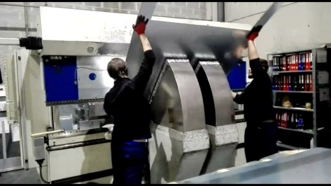 TECNOLOGIA EVOMACH vs PRESSOPIEGATURA particolare FINESTRATO