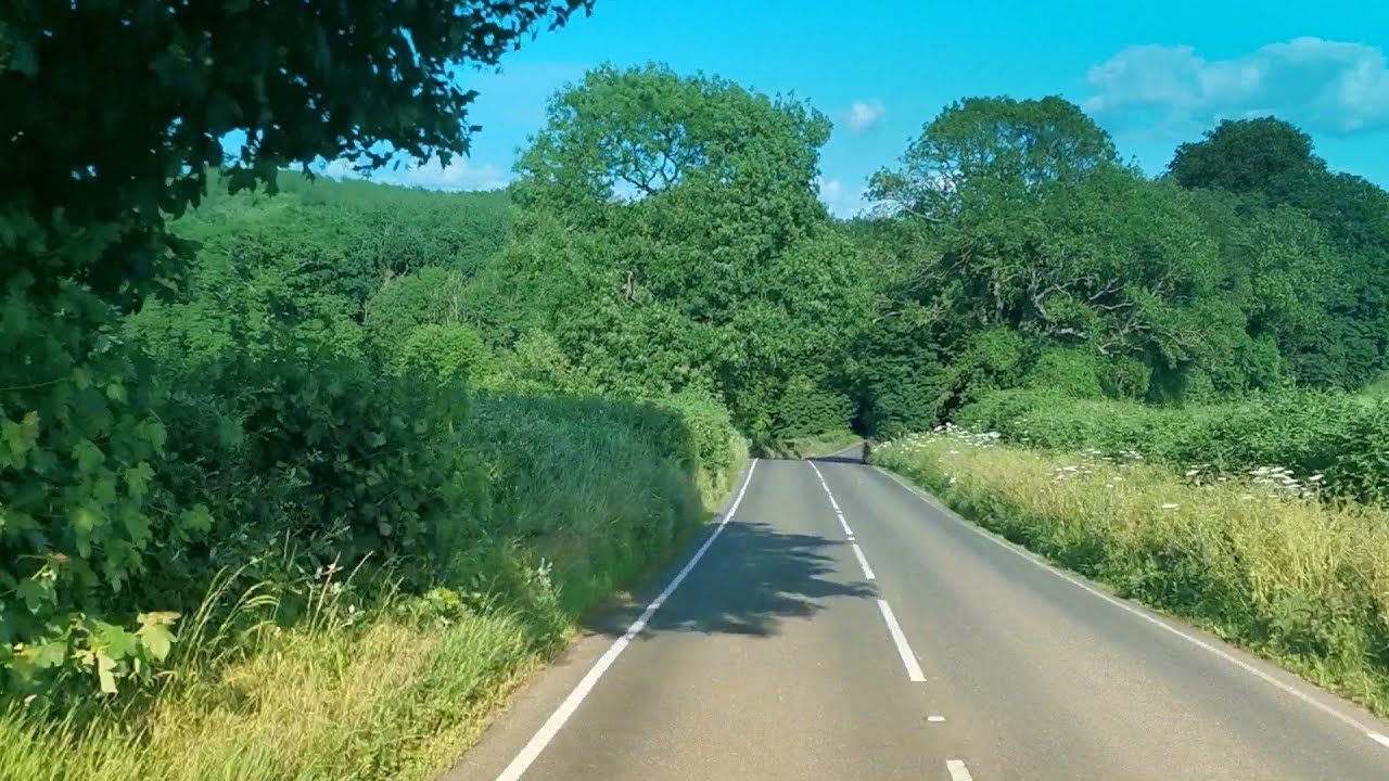 Bruton and Somerset countryside driving.