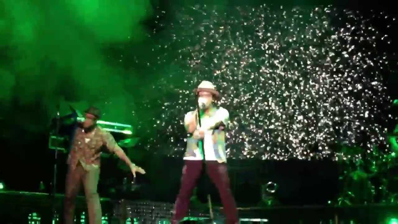 Bruno Mars GORILLA  Live in Vancouver 2013