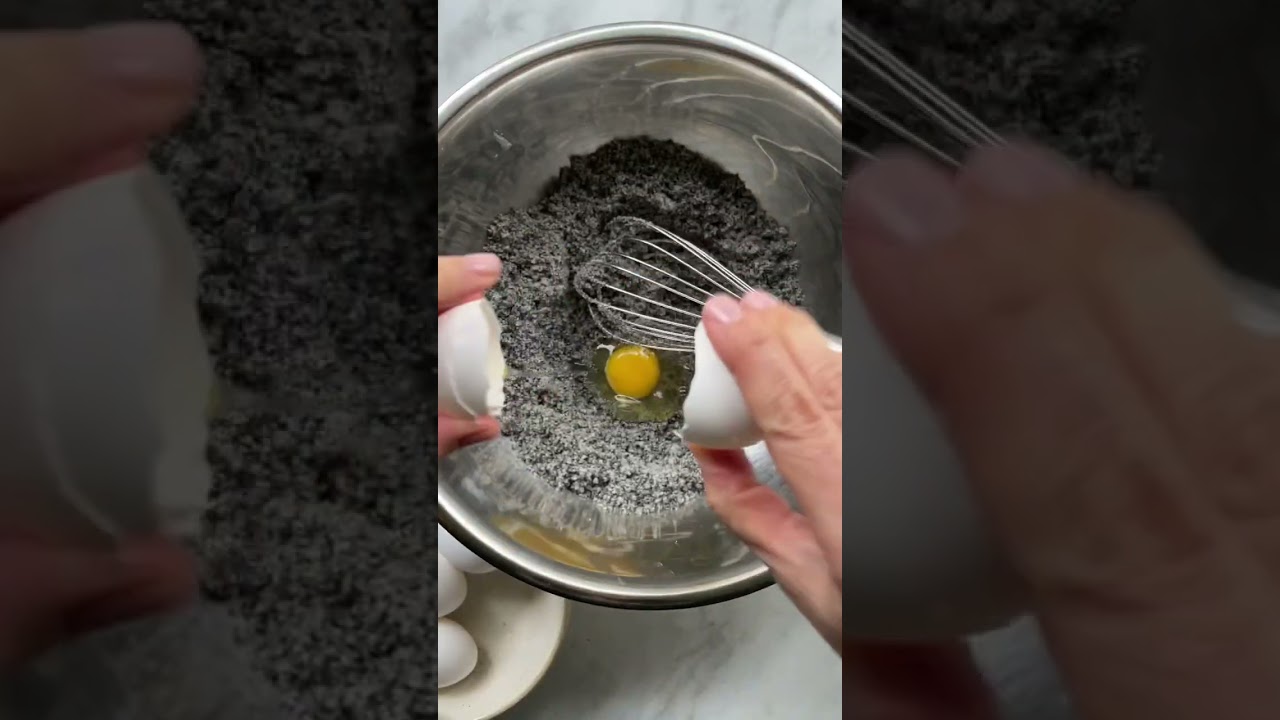 Black Sesame Mochi Cake