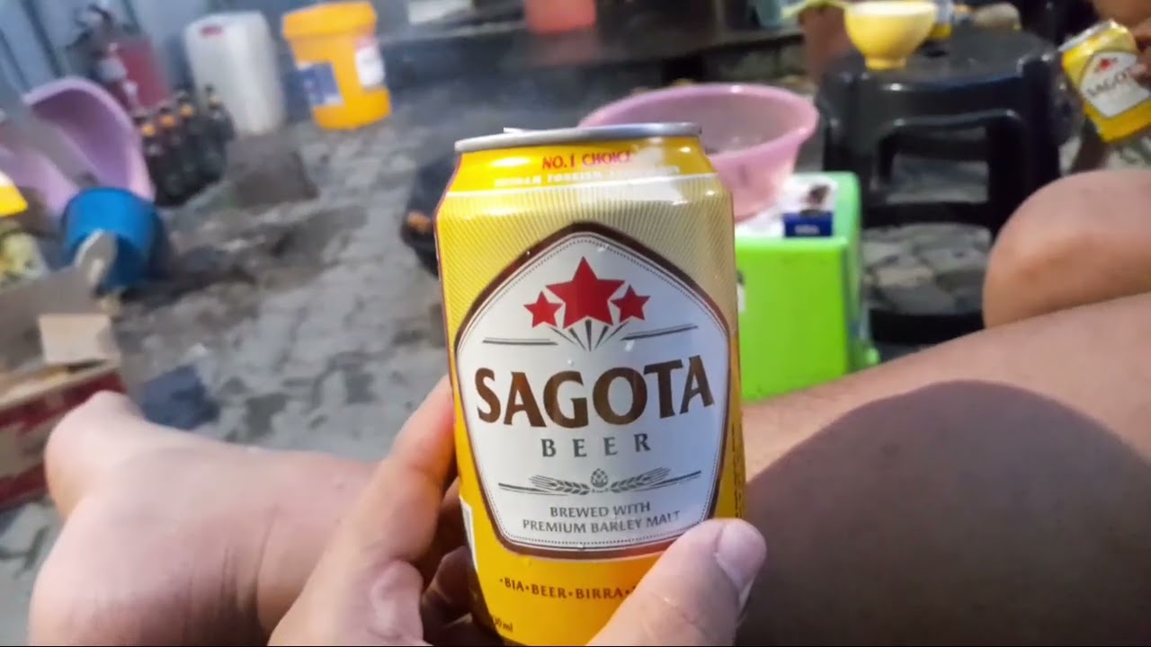 Pagi tahun baru bangla belanja sayap ayam dan beer sagota 