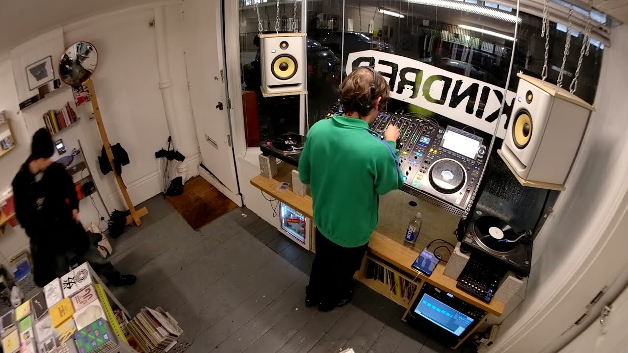 DJ PYTHON 01.10.24 // KINDRED RADIO