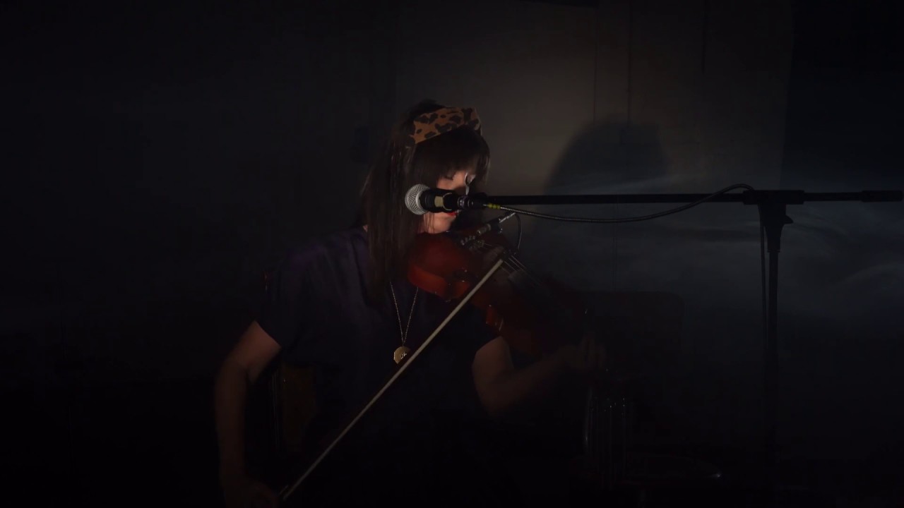 Alison Cotton performs The House of the Famous Poet at the state51 Factory