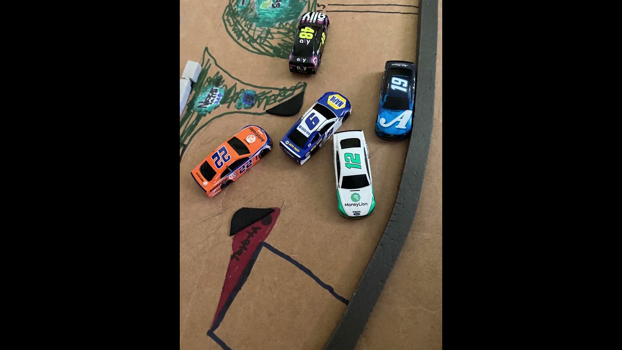 CRAZY last lap finish at the Charlotte Roval//Thisisnotme88 nascar stop motion