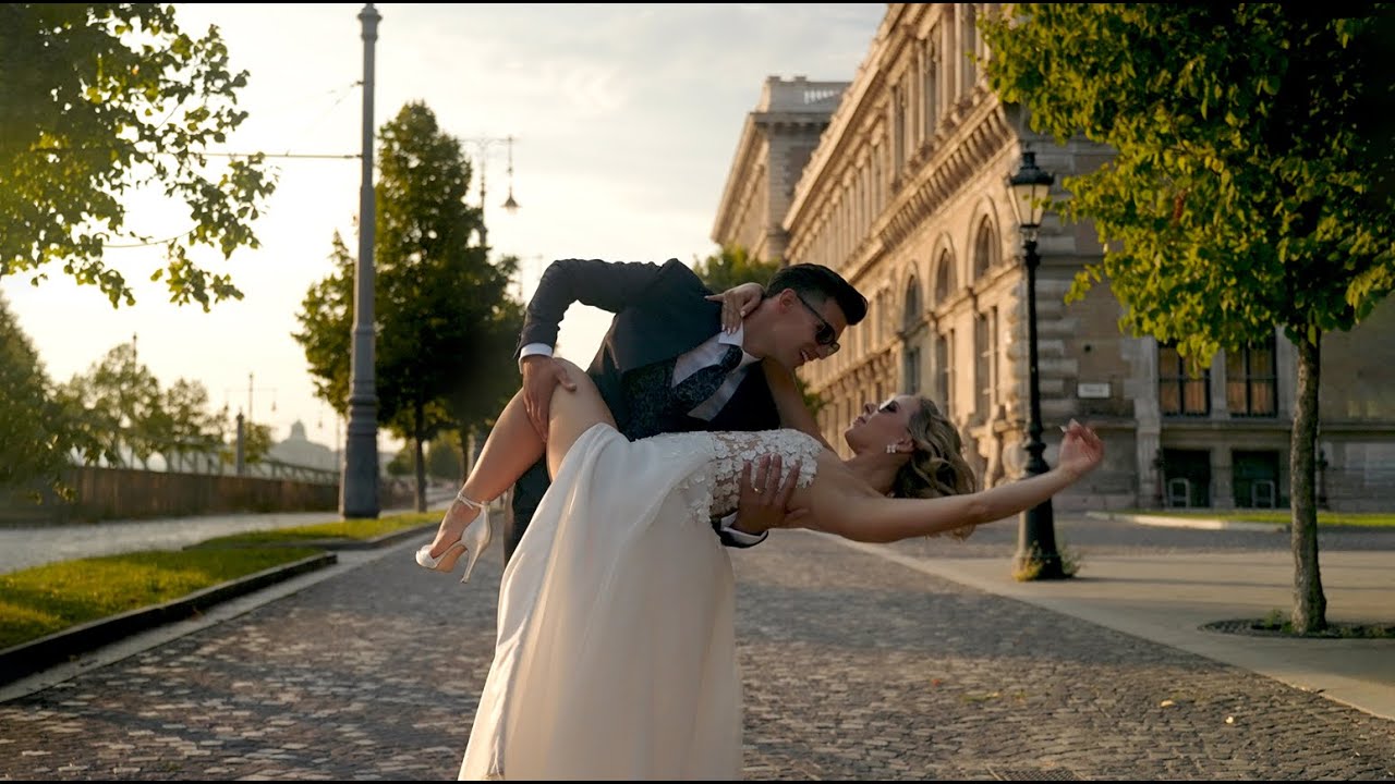 Adél & Norbi Wedding Highlight I Chateau Petrény