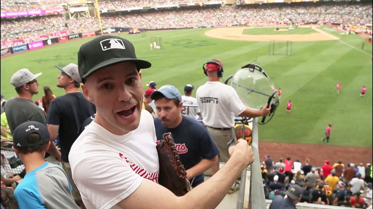 Catching baseballs at the 2016 Home Run Derby at PETCO Park