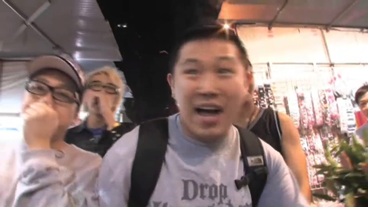 Freestyling with MC JIN at Hong Kongs night market !