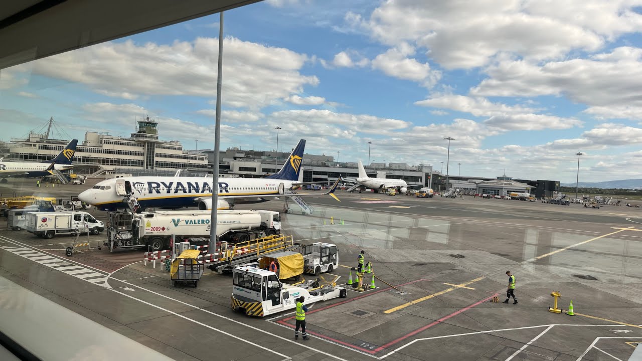 LANDING IN DUBLIN WITH RYANAIR! | BOEING 737-800 | EI-DHE | TTP