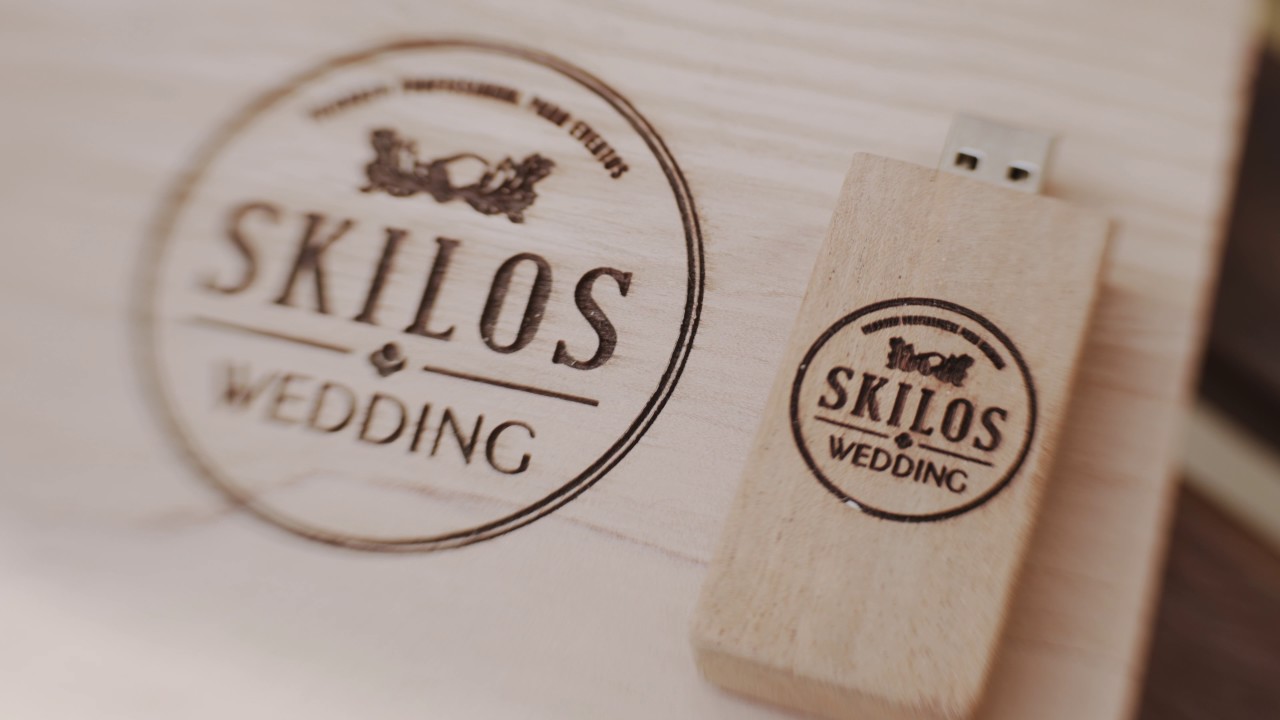 Skilos Wedding - Caixinha de Madeira