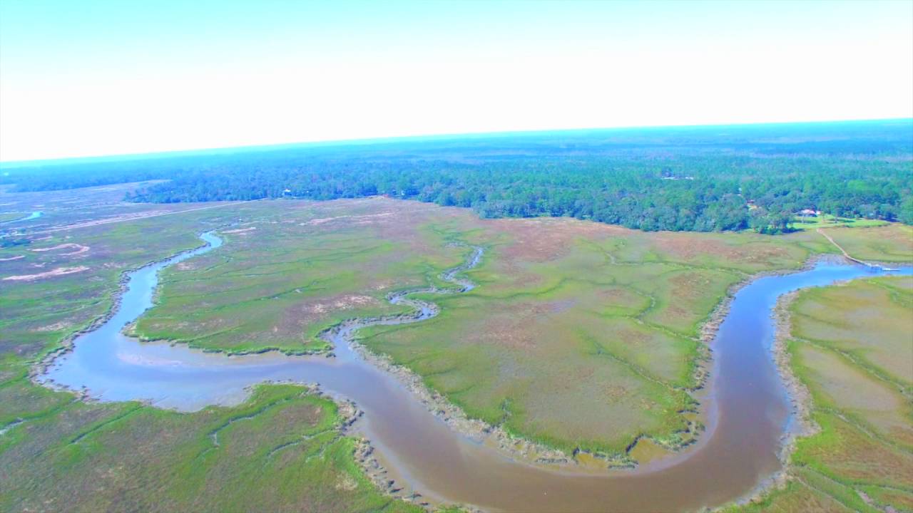 98 Acre Knox River Estate