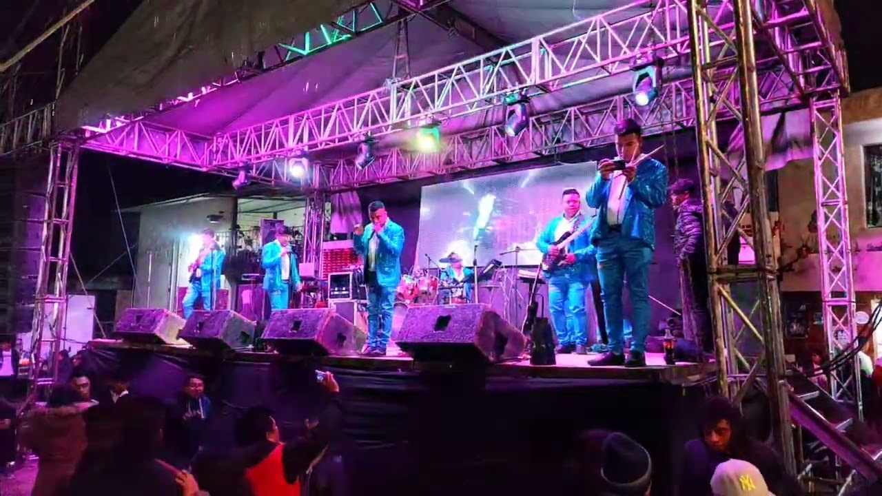 TROPICAL PALMERAS   EN CANCHA LA CANTERA CIUDAD DE PUEBLA.    SUSCRIBETE AL  CANAL