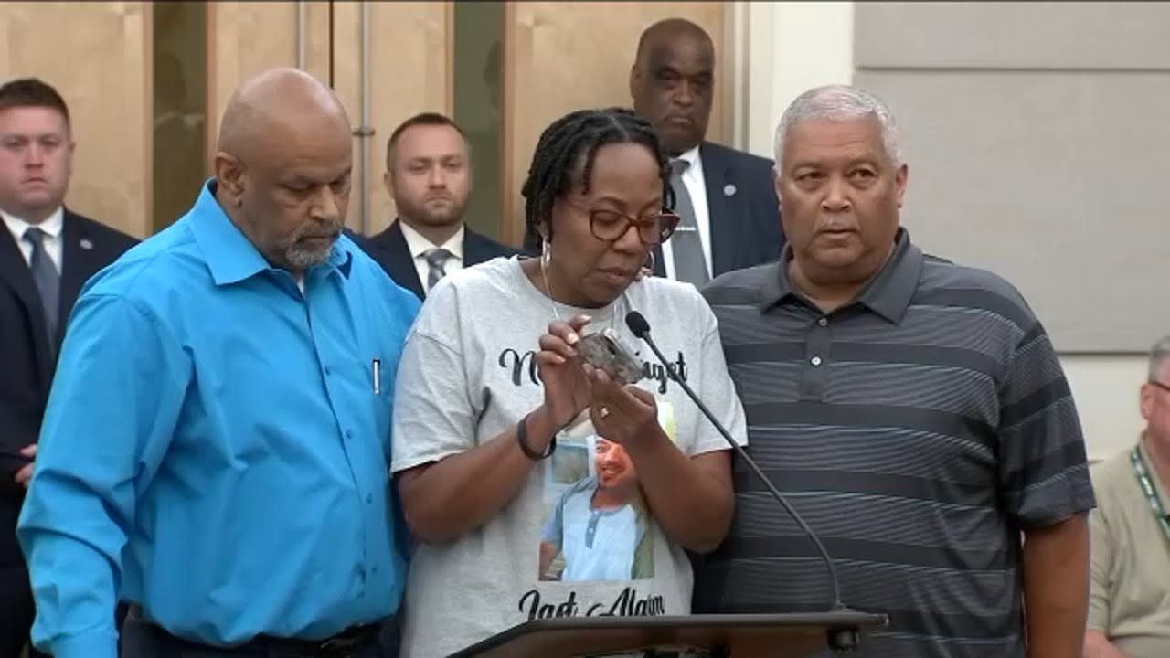 Victim's family speaks out after rabbi, son avoid prison time in deadly fire that killed firefighter