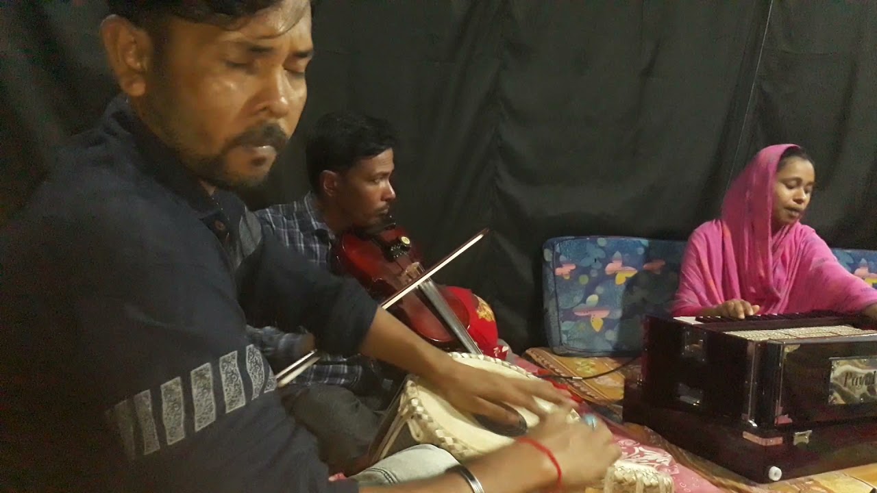 বাউল নুপুর বৈদেশি