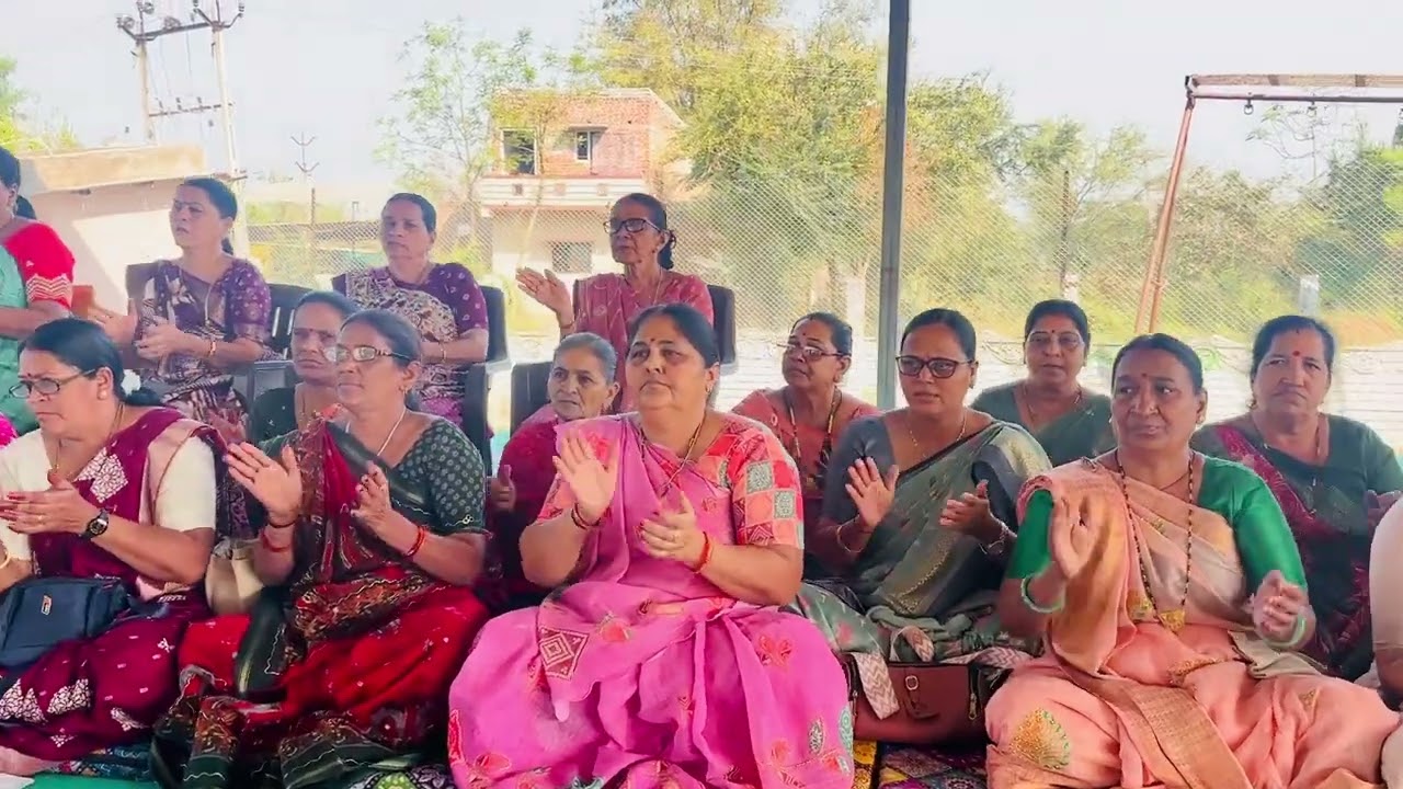 આજરે સ્વપ્નાંમાં મેતો લવાલ ગામ દીઠું જો 