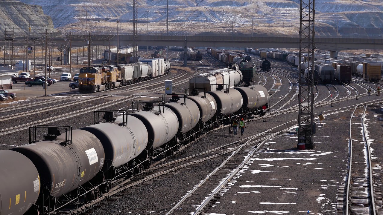 UP Yard Action in 4K -- Green River Wyoming