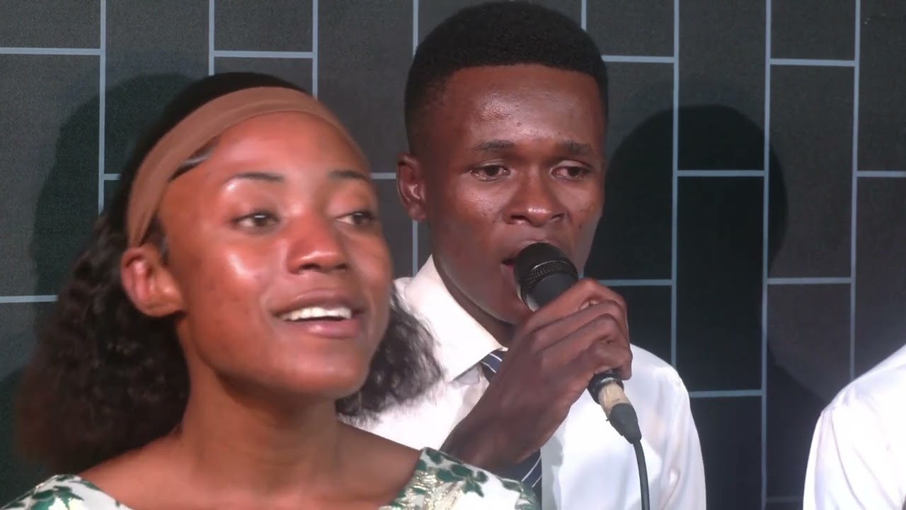 TWAKOLEBWA MUKIFANANYI KYE //THE EPHESUS CHOIR LWASA 