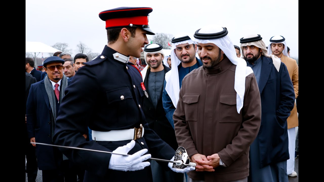 حمدان ومكتوم بن محمد يشهدان تخريج محمد بن راشد بن محمد بن راشد من 