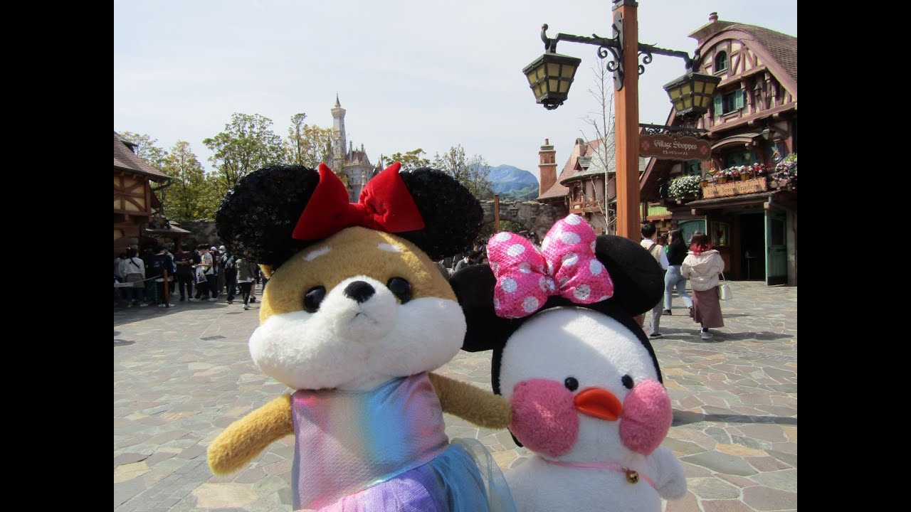 Pinku & Shiba go to Tokyo Disneyland : Small world ~ Pooh's Hunny Hunt ~ Jungle cruise.