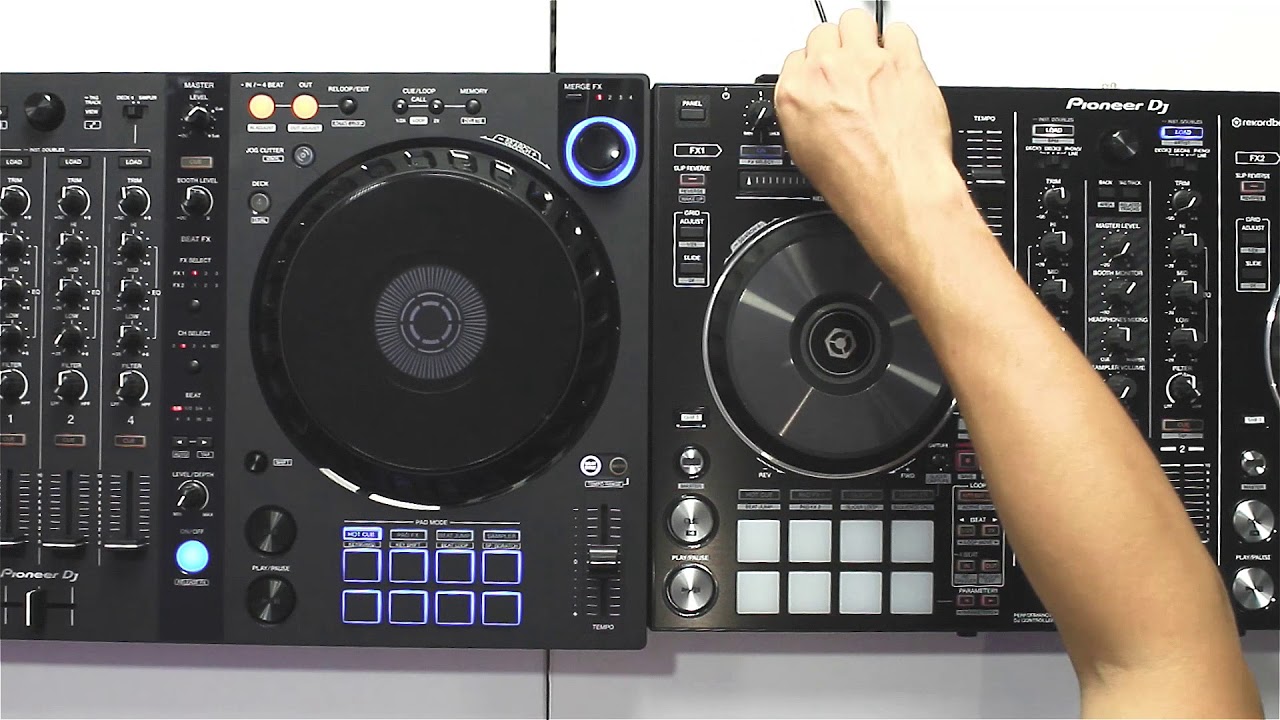 DDJ FLX6 VS DDJ RR