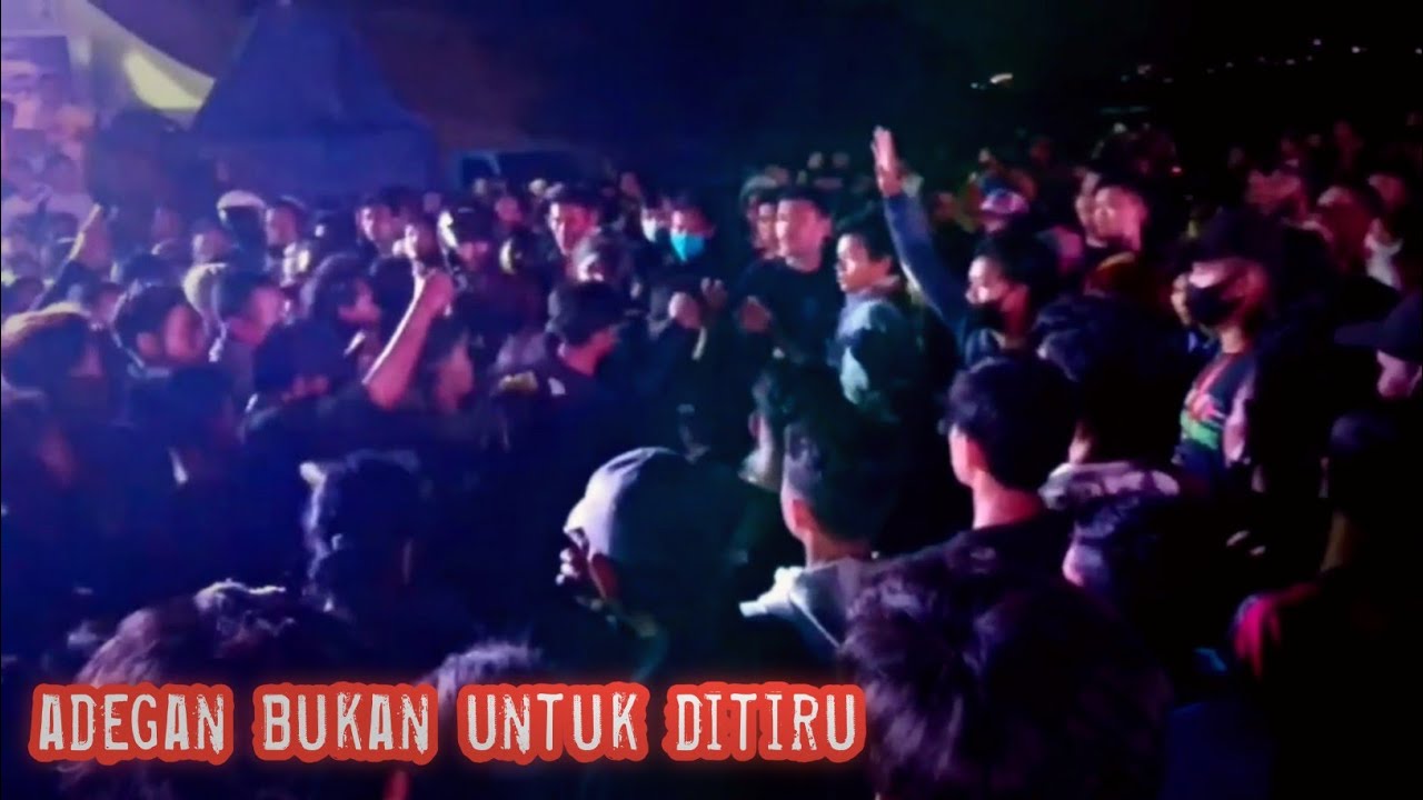 bukan untuk ditiru!!! detik detik penonton jaranan ricuh