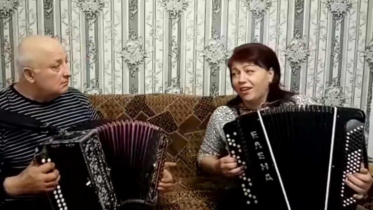 Елена Кожухова и Иван Харчиков Поле