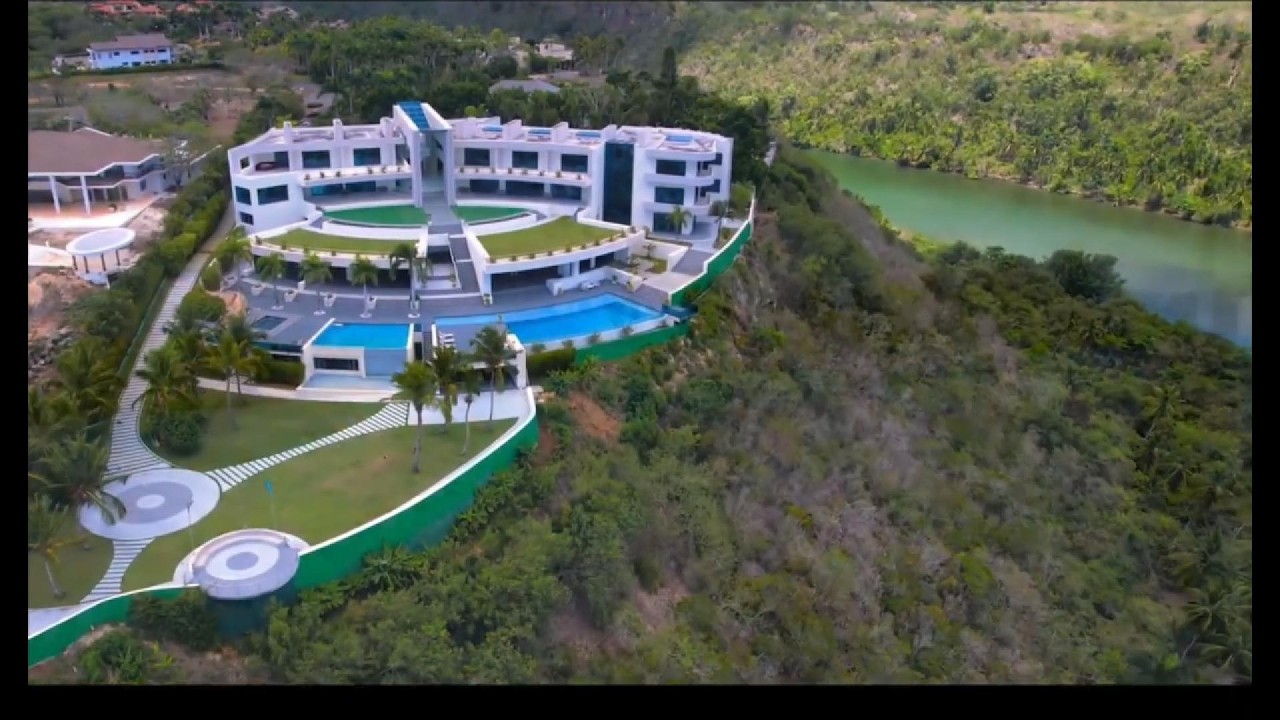 Where Architecture Meets the Horizon#LuxuryHomes