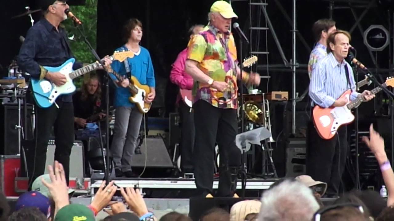 Beach Boys—Sloop John B / Wouldn't It be Nice—Live @ Bonnaroo Music Festival 2012-06-10