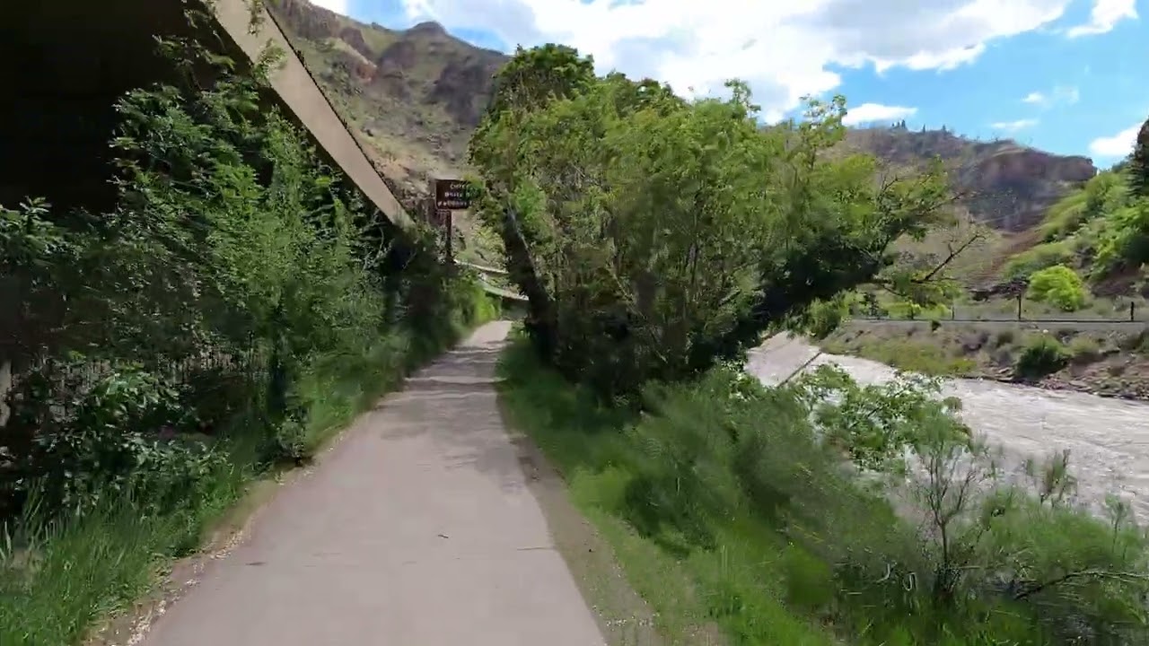 [110] 4K Bike ride on Glenwood Canyon bike trail