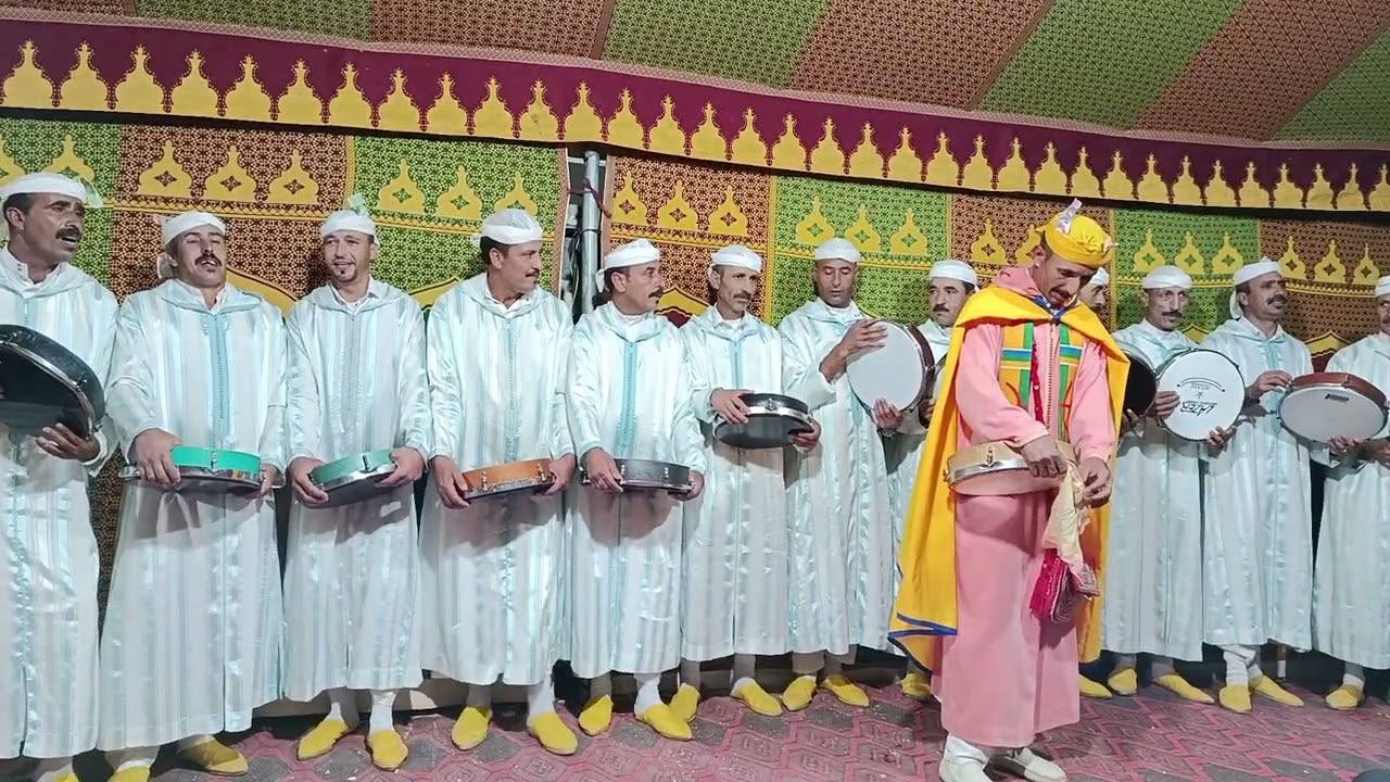 احيدوس بويوسف عمار يشعل أجواء حفل زفاف عبد السلام أمعان بإفران