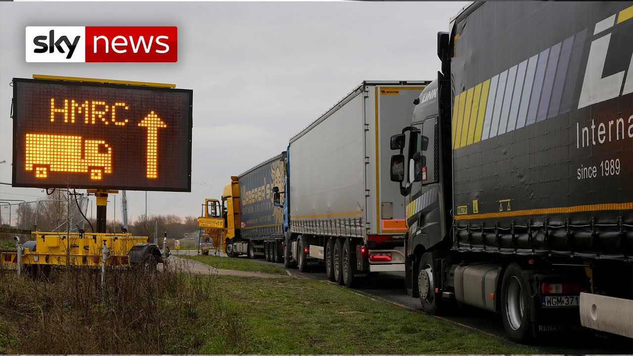 Brexit borders drive down lorry traffic