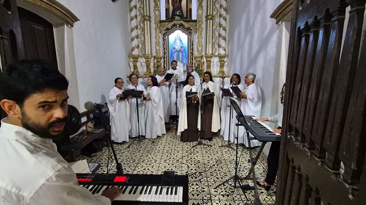 Reis e Nações -  Entrada - Missa da Véspera de Natal