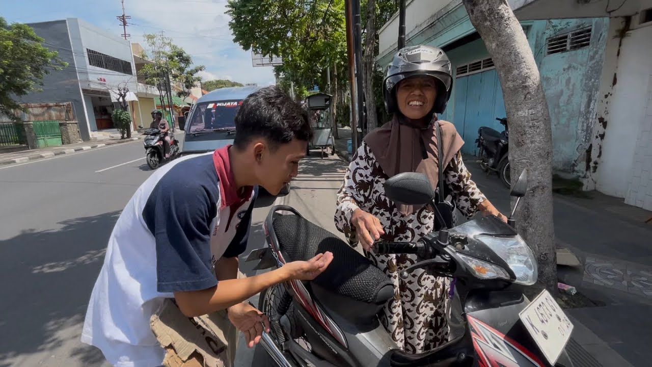 JAKI RESIGN ! - Mau fokus jadi tukang parkir berpenghasilan 200k per hari ! 🤑