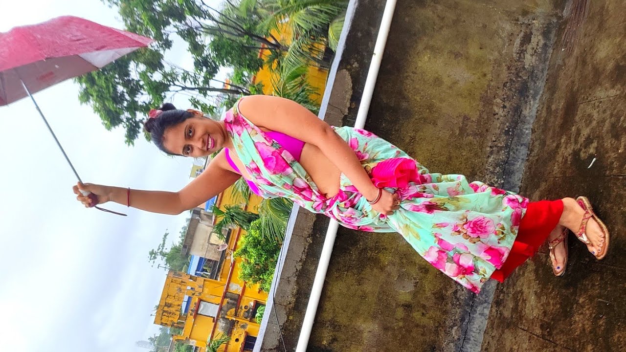 Welcome to my rainy day vlogs ll আজ সারাদিন শাড়ী পরে ভিজে ভিজে ব্লগ করলাম